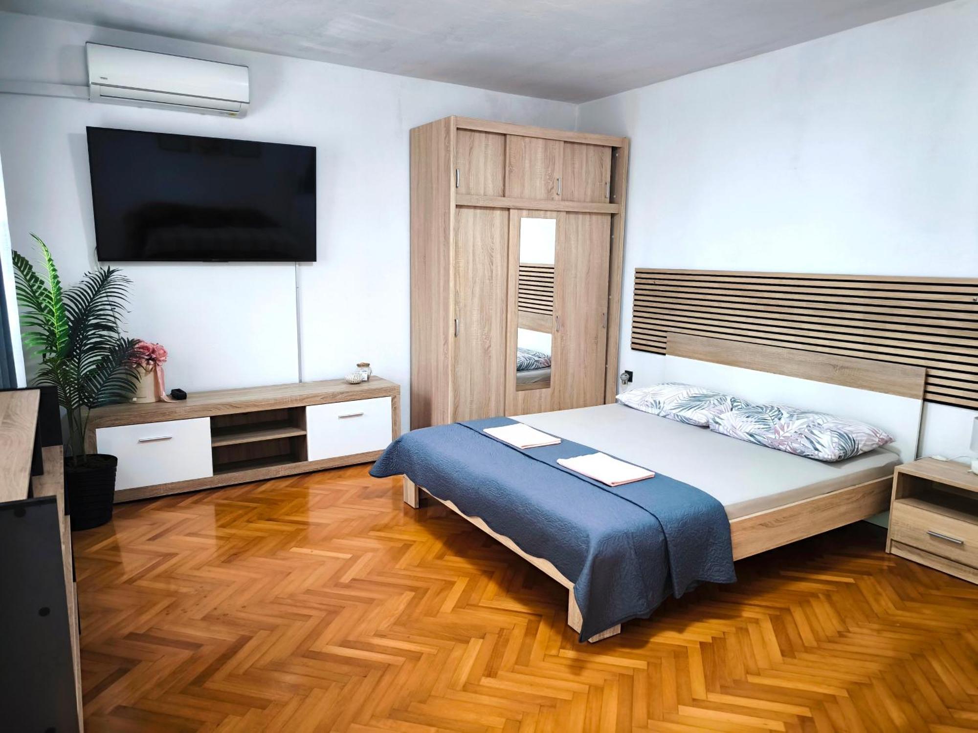 Apartmani Andrea Pula Oda fotoğraf