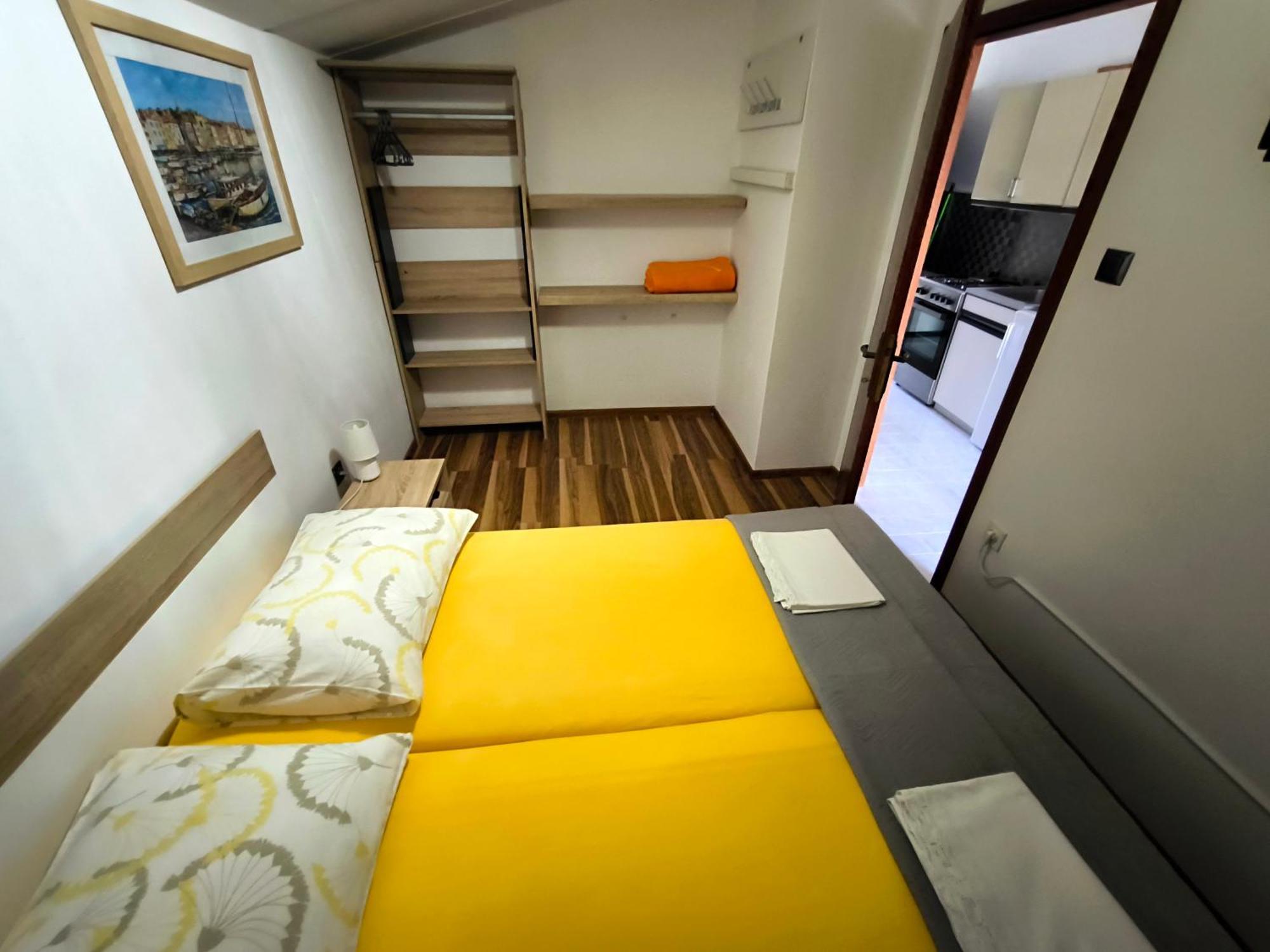 Apartmani Andrea Pula Oda fotoğraf